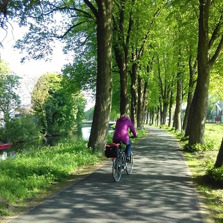 Nino-boardinghouse 4 - Ruth's Διαμέρισμα *