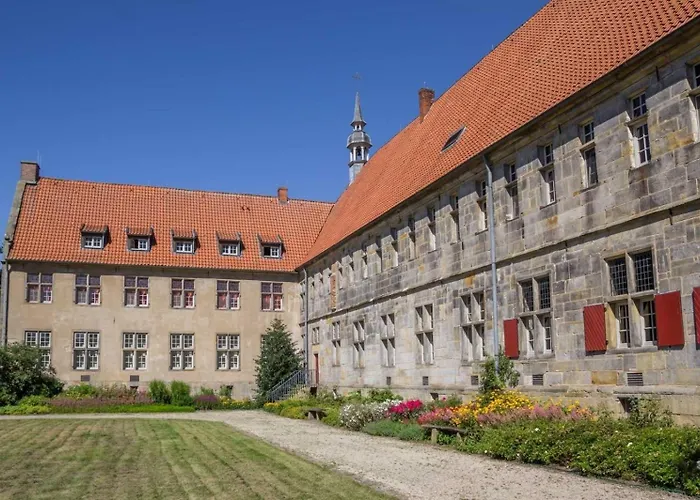 Nino-Boardinghouse 4 - Ruth'S Apartment